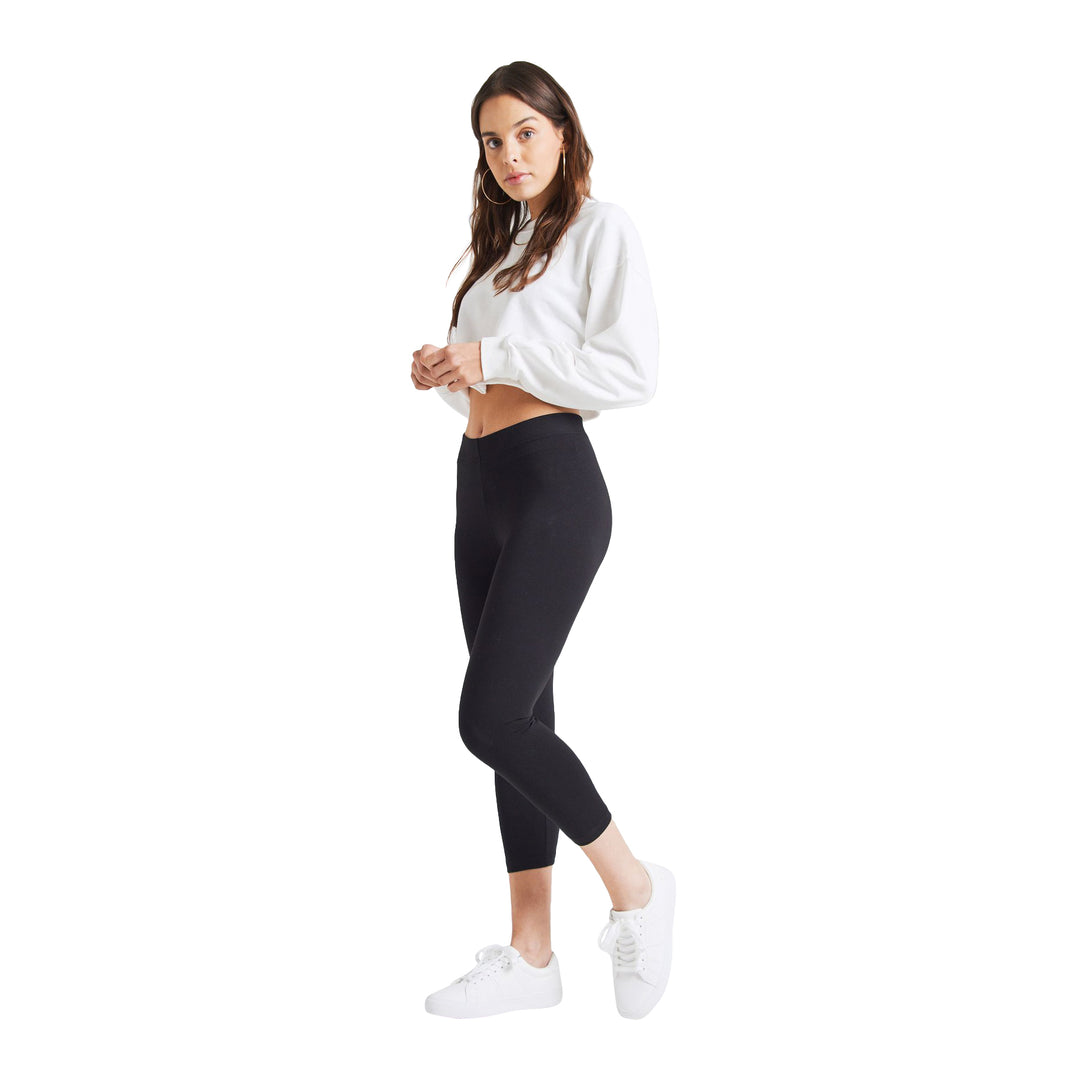 FashionTight Black Classic High Waisted Cropped Leggings
