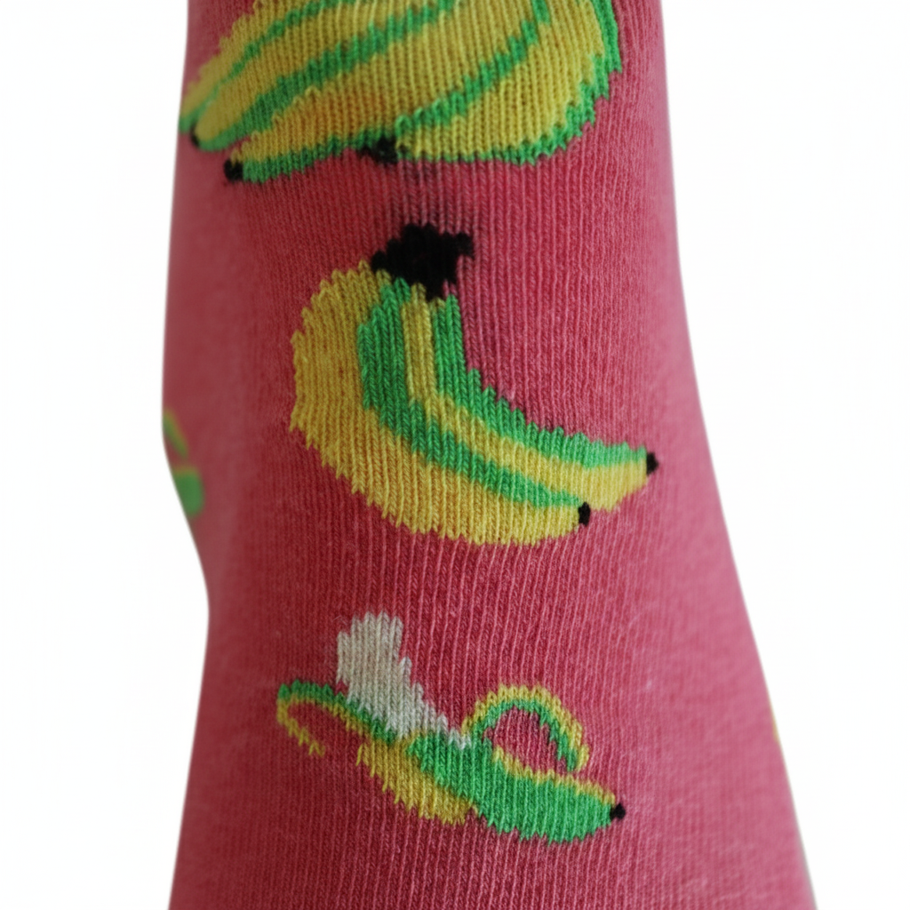 Louluu unisex cotton Banana low cut socks — close-up of fabric texture, UK sizes available at Louluu