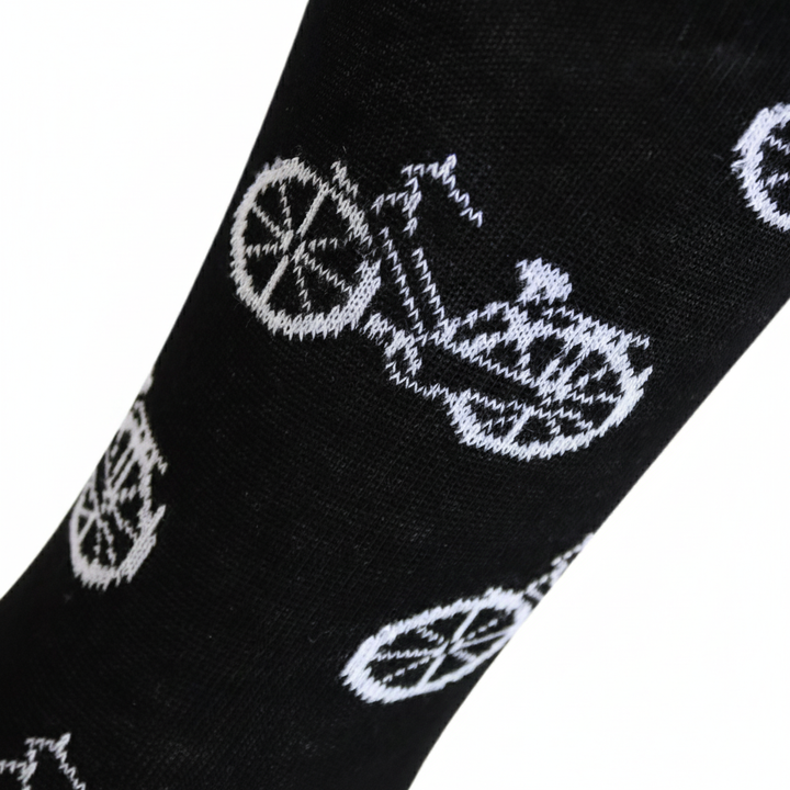 Louluu unisex cotton crew socks close-up of toe and heel detail — soft &amp; durable fabric