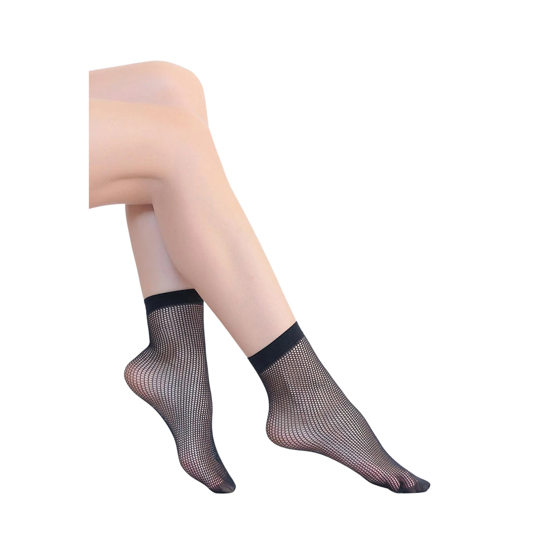 Daymod Rete Fishnet Ankle Socks | Fashiontight UK