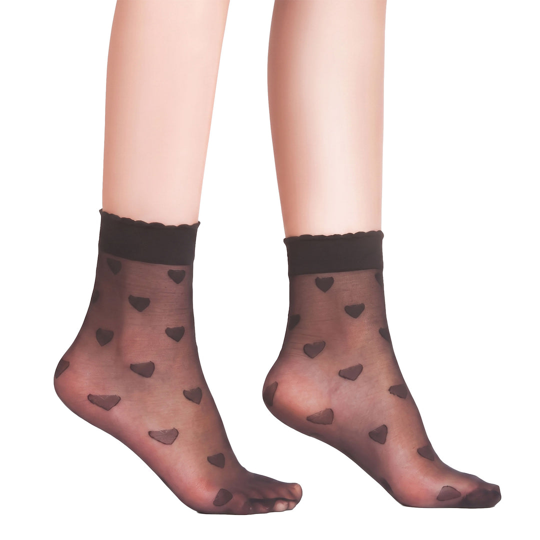 Daymod Heart Pattern Ankle Socks – Side View on Model | Ankle Socks UK
