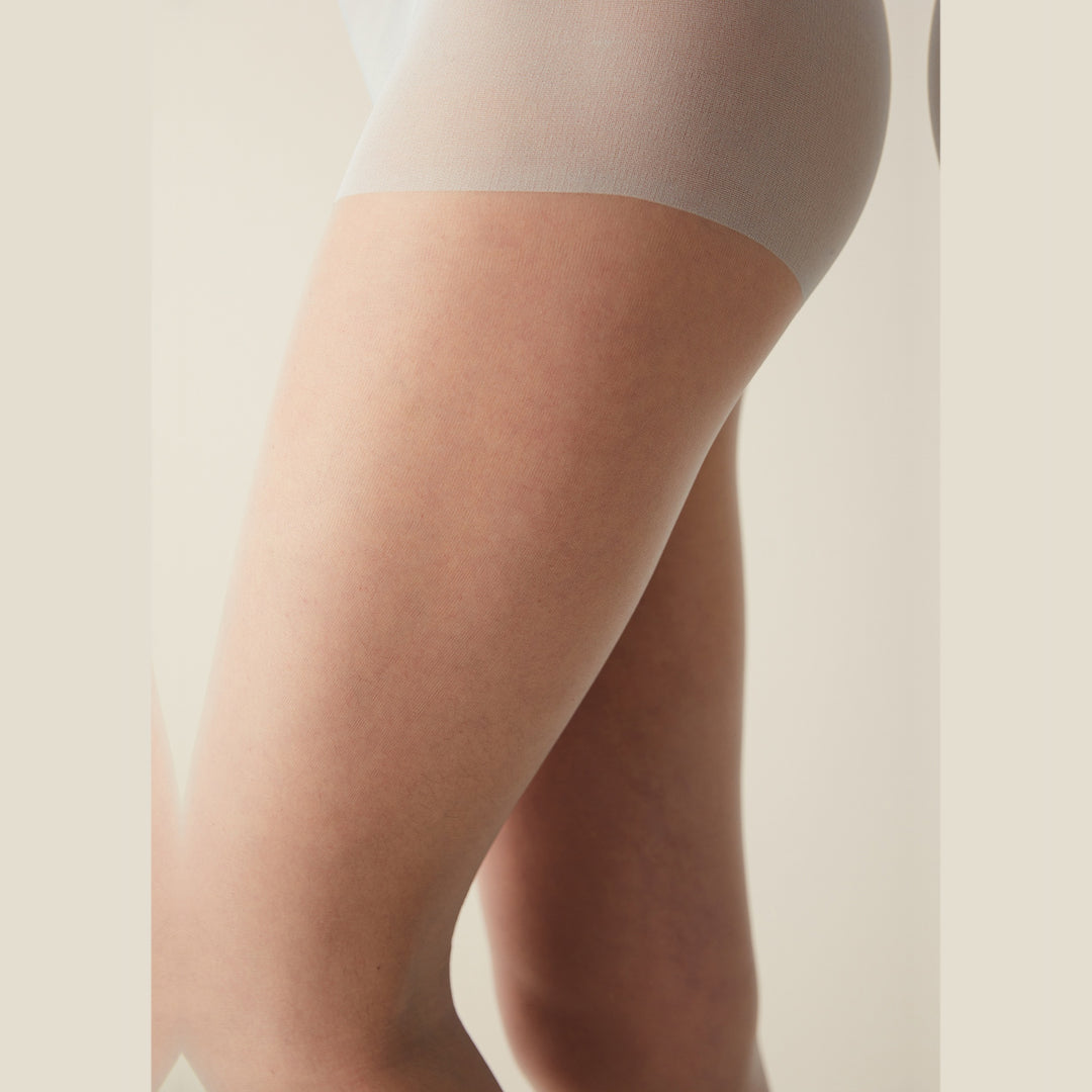 Penti Glory Fit coloured sheer tights 20 denier — Blue, sheer 20 denier tint, detail